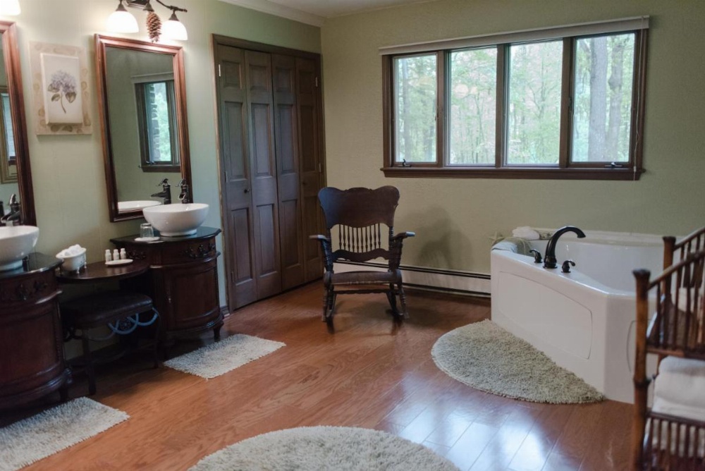 The Inn at White Oak